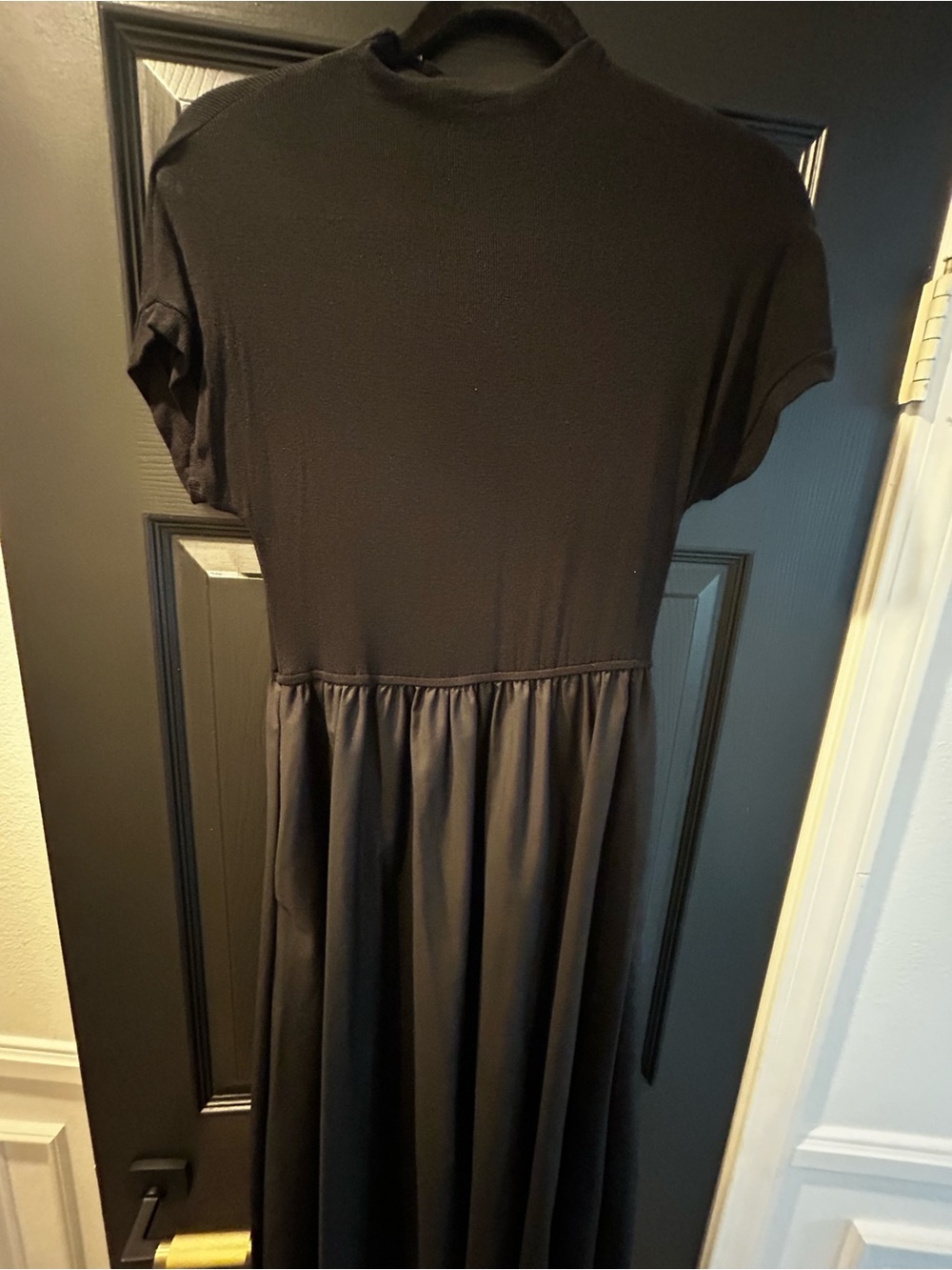 Girls' Black Short-Sleeve Fitted Bodice Maxi Dress